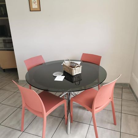 Casa Graziella- Appartamenti Vacanze Portacomaro Exteriör bild